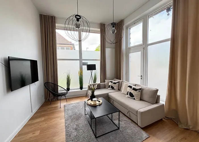60Qm - 2 Rooms - Free Parking - City - Mallibase Apartments